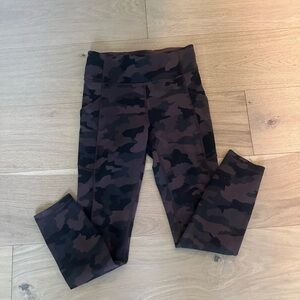 Lululemon Brown Camo Print 24” Fast and Free High Rise
